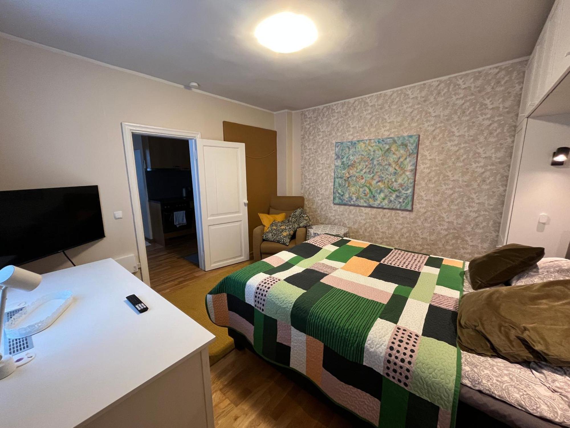 Karlovaidyll 7 - Homey Apartment With Free Parking! Tartu Eksteriør bilde